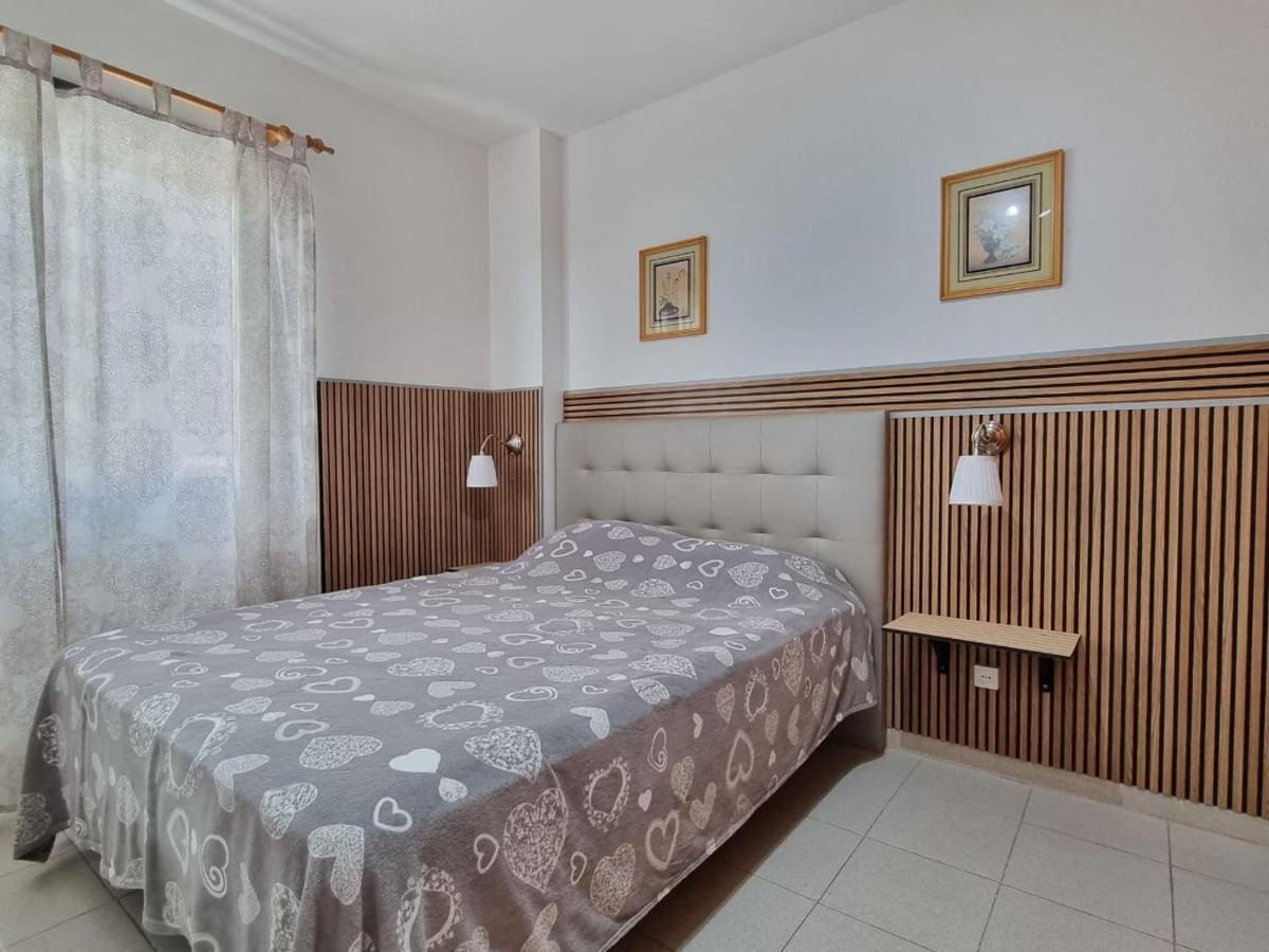 פוארטו דה סנטיאגו Аппартаметы Seguro De Sol Playa De La Arena מראה חיצוני תמונה